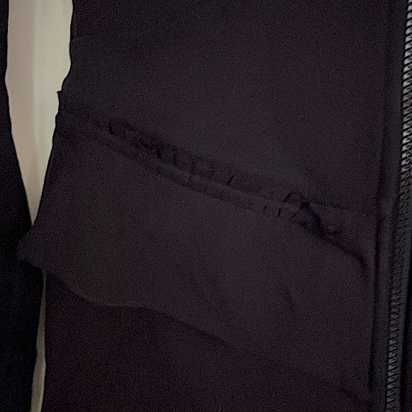 HG Vintage Lululemon Special Edition Jacket - Picture 4 of 8